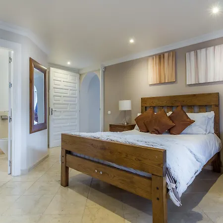 Villa Hideaway
